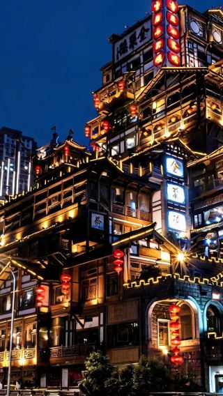 5天4晚 • 重慶＋武隆＋仙女山＋天生三橋＋重慶動物園＋長江索道＋李子壩輕軌穿樓＋城上天幕