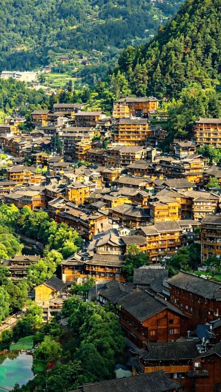 3D2N • Huangguoshu Waterfall Scenic Area + Xijiang Qianhu Miao Village + Libo Xiaoqikong Scenic Area 