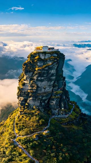7D6N • China + Guizhou + Guiyang + Huangguoshu Waterfall + Libo Xiaoqikong Scenic Area + Xijiang Qianhu Miao Village + Mount Fanjing + Zhenyuan Ancient Town