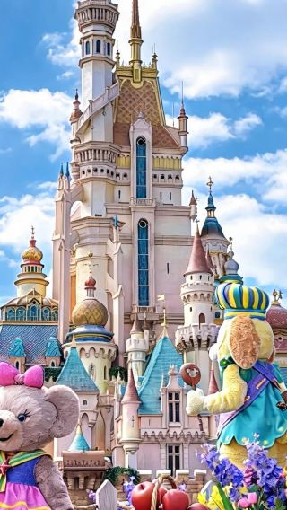 3D2N • Disneyland & Avenue of Stars & Victoria Harbour & The Venetian Resort & Tai Kwun, Central & Man Mo Temple, Central