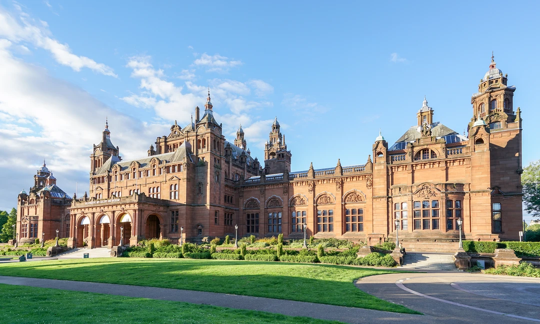 <h1>Hotels in Glasgow West End</h1>