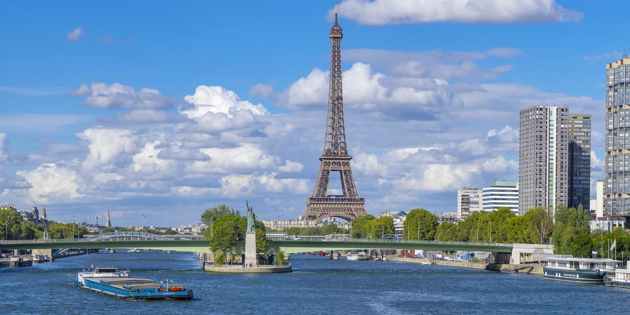 Mama Shelter Hotels in Paris