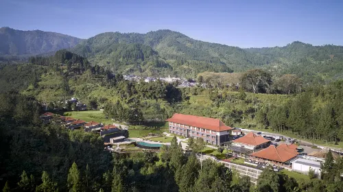 Joglo Ageng Guci Tegal 호텔 주변 Photos