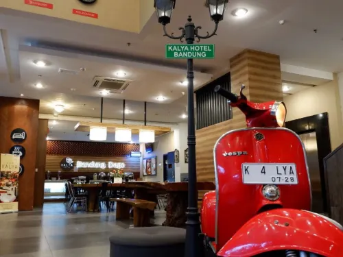 Kalya Hotel Bandung Dago Area Publik Photos