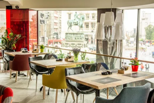 Boutique Rooms Restauration Photos