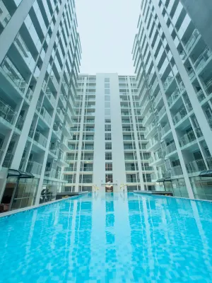 Luxury hotel near City of Dreams Solaire NAIA MOA- City of bridge Semester och rekreation Photos