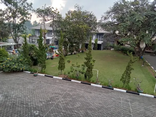 Resort Prima Cipayung Kamar Photos