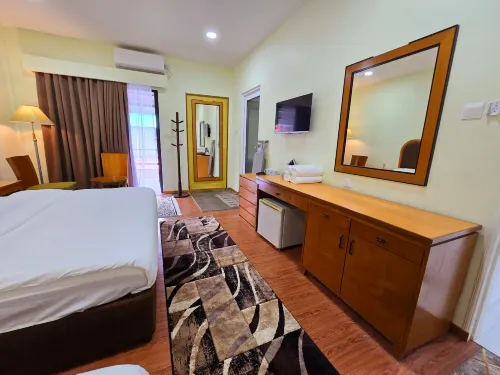 Grand Luxury Hotel Semporna Photos