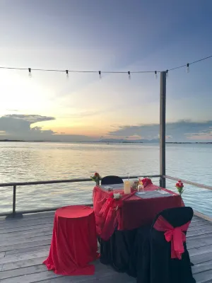 Nusakuya Resort Dining Photos
