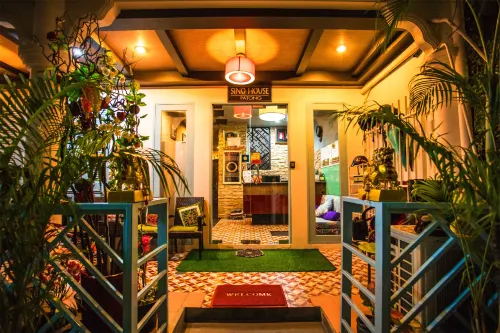 Sino House Patong Da non perdere Photos