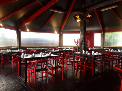 Tangalooma Island Resort Restauration Photos