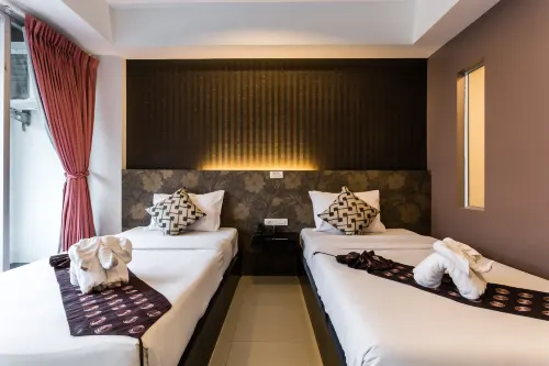 7Q Patong Beach Hotel Rooms Photos