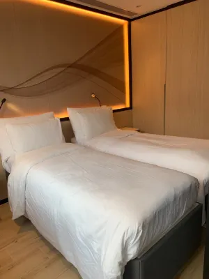 CM+ Hotels and Serviced Apartments Kamar Photos