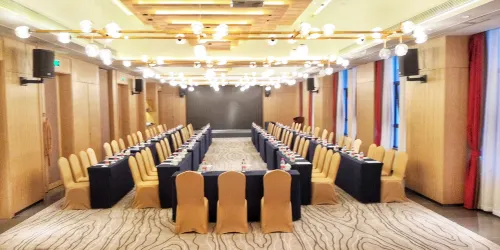 Maison New Century Hotel Shanghai Changxing Island Business Facilities Photos