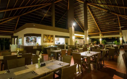 Bohol Beach Club Dining Photos