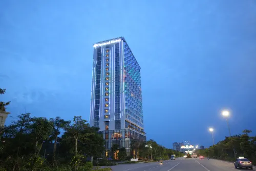 Central Luxury Hạ Long Hotel Nổi bật Photos