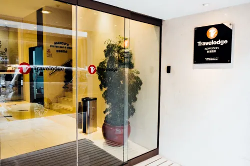 Travelodge Kowloon من الخارج Photos