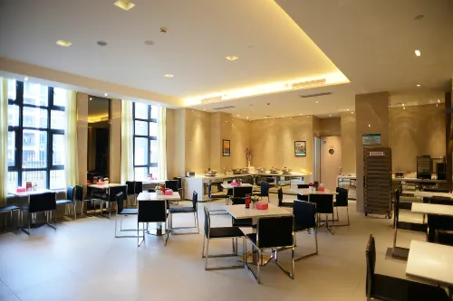 Jinjiang Inn Select (Shanghai Chuansha Metro Station Tourism Resort) Dining Photos