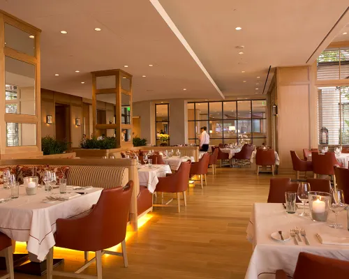Pendry Newport Beach Restauration Photos