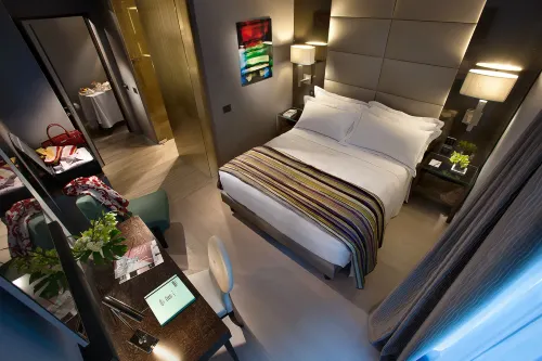 Hotel Cavour Zimmer Photos