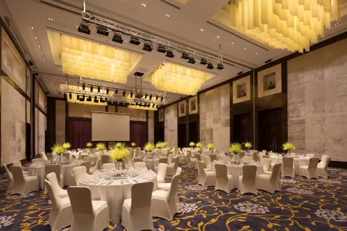 Thousand Cranes Sanya Yazhou Bay int‘l Exchange Centre , Curio Collection by Hilton Espaces Affaires Photos