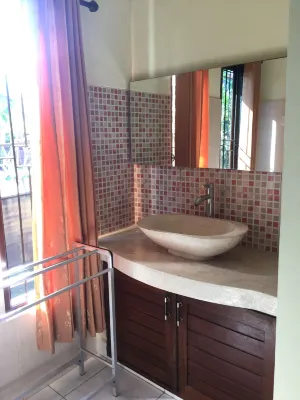 Teges Inn Kuta Rooms Photos