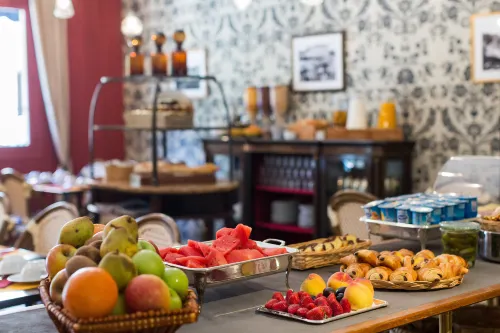 Hotel le Grimaldi by Happyculture Ruokailu Photos