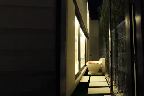 eqUILIBRIA Seminyak Camere Photos