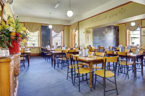 The Richmond Arms Hotel Ristorazione Photos