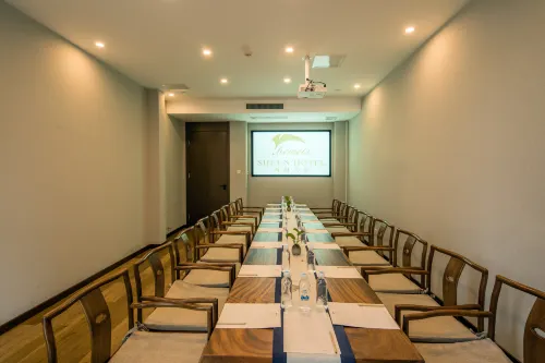 Sheen Chengdu University of TCM Kuanzhai Alley Hotel Business Facilities Photos