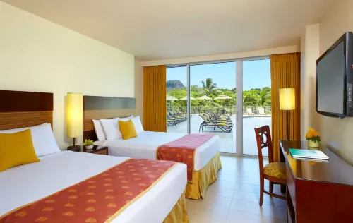 Park Shore Waikiki Featured Photos