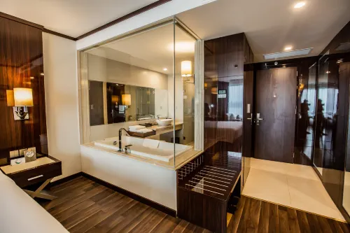 Central Luxury Hạ Long Hotel Phòng Photos