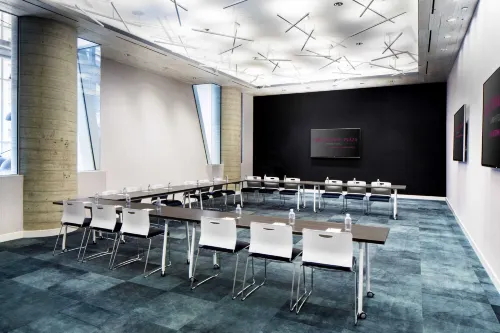 Crowne Plaza HY36 Midtown Manhattan Business Facilities Photos