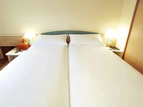 Hotel Ibis Milano Ca' Granda Phòng Photos