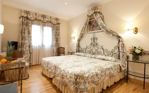 Hotel Doña María Featured Photos