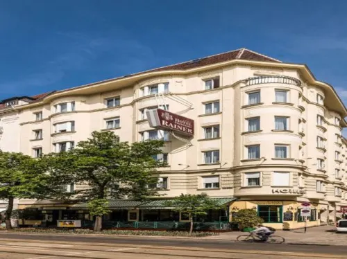 Schick Hotel Erzherzog Rainer Außen Photos