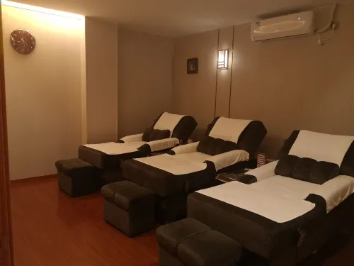 Nanning Jinshuiwan International Hotel ( Nanhu Park Macun Subway Station) Здоровье и отдых Photos