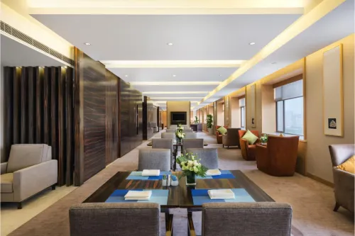 Holiday Inn Xi'an Big Goose Pagoda Dining Photos