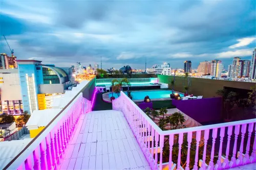 The Victory Residences Bangkok Außen Photos