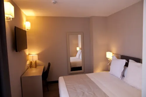 May Ramblas Hotel Huoneet Photos