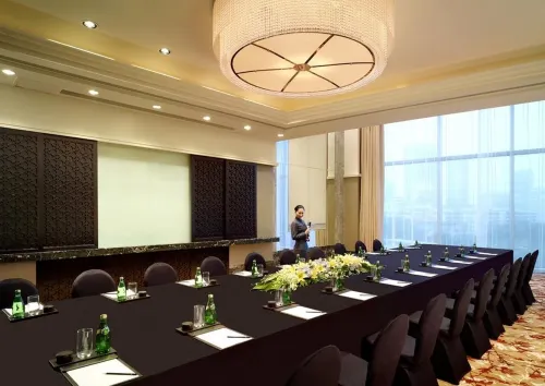 Shangri-La Hotel Ningbo Business Photos