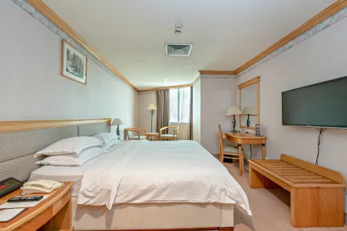 New Century Hotel Zimmer Photos