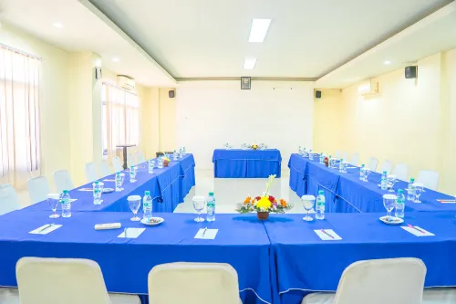 Hotel Puri Ayu Bali Fasilitas Bisnis Photos