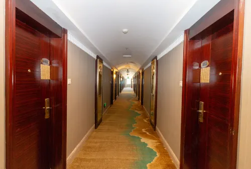 Emperor Hotel Public Areas Photos