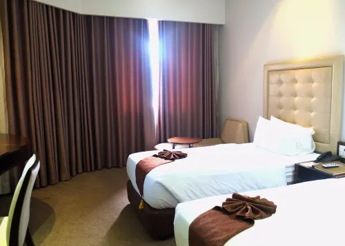 Castle Peak Hotel Featured Photos