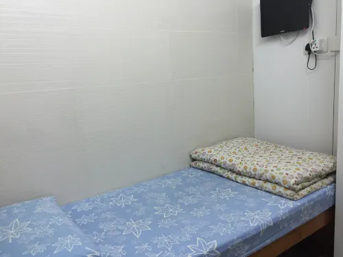Dragon Hostel Rooms Photos