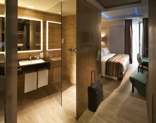 Hotel Cavour Zimmer Photos