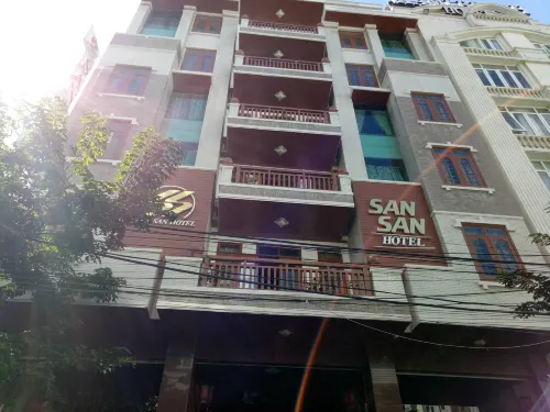 San San Hotel Esterni Photos