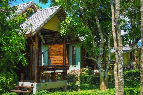 Pai Iyara Resort Zimmer Photos