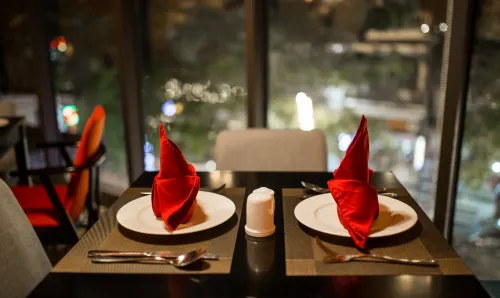 Max Boutique Hotel Restauration Photos